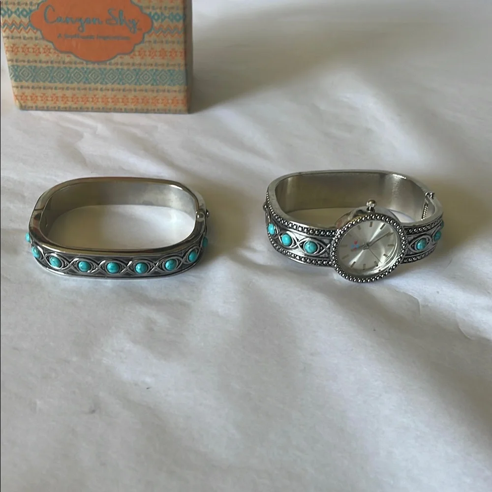 Stylish‎ Silver Watch and Bangle Set